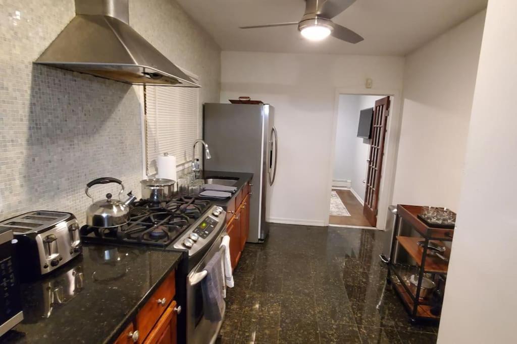 Quiet 3 Bedroom Apartment In Private Home Nowy Jork Zewnętrze zdjęcie