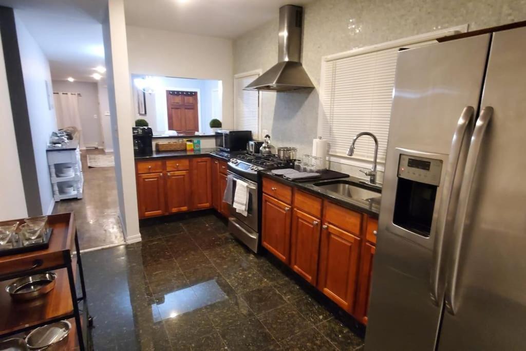 Quiet 3 Bedroom Apartment In Private Home Nowy Jork Zewnętrze zdjęcie